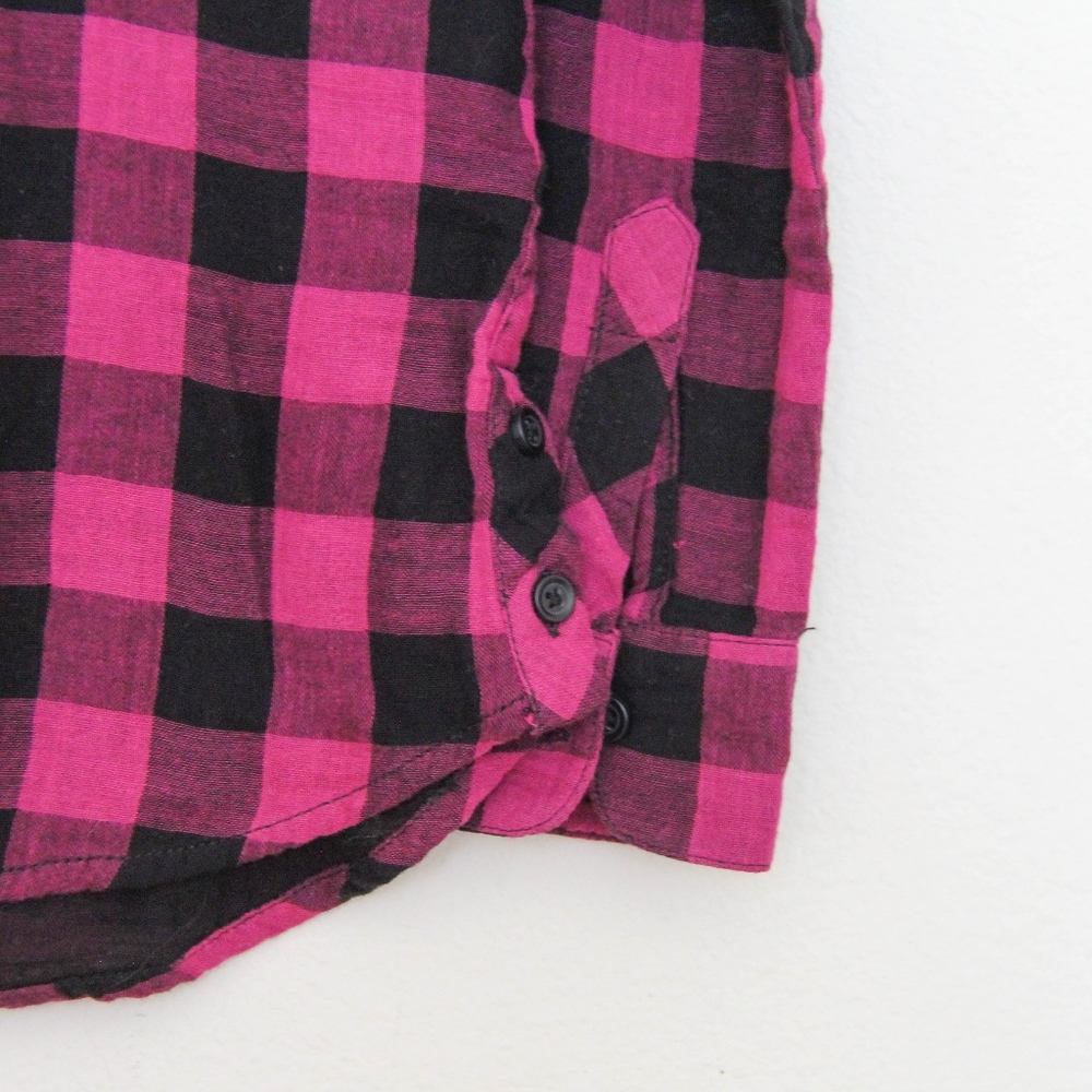 Button up Top - Picture 4 of 6
